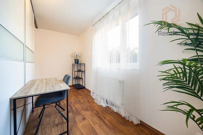 Prodej bytu 2+kk, Praha - Újezd nad Lesy, Domanovická, 67 m2