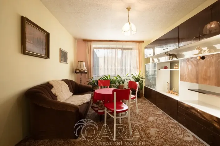 Prodej rodinného domu, Milovice - Benátecká Vrutice, 300 m2