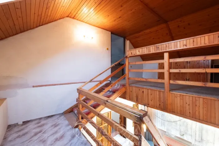 Prodej rodinného domu, Milovice - Benátecká Vrutice, 300 m2