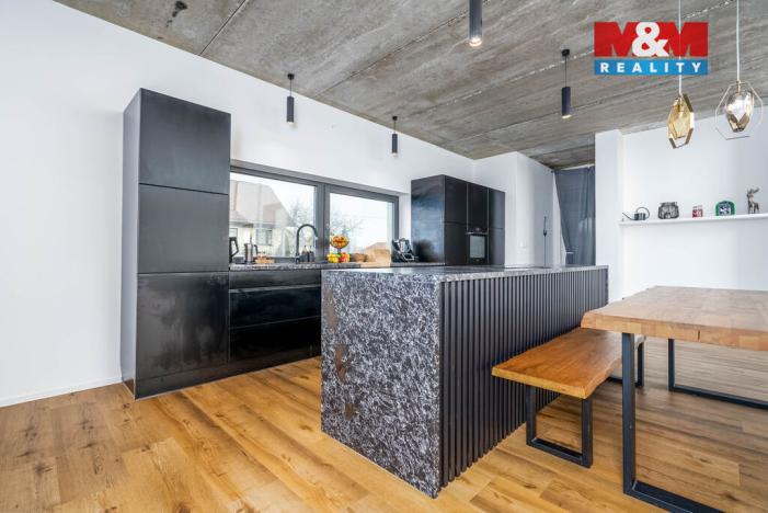 Prodej rodinného domu, Náchod, 224 m2