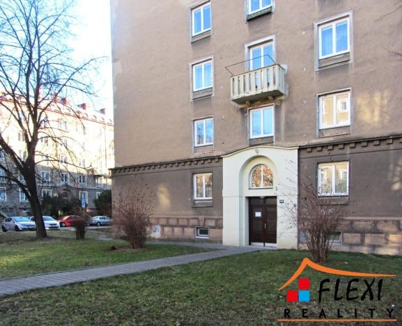 Pronájem bytu 2+1, Ostrava, Budovatelská, 56 m2