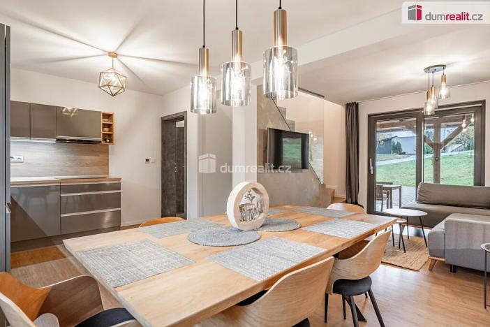 Prodej rodinného domu, Dolní Morava, 184 m2