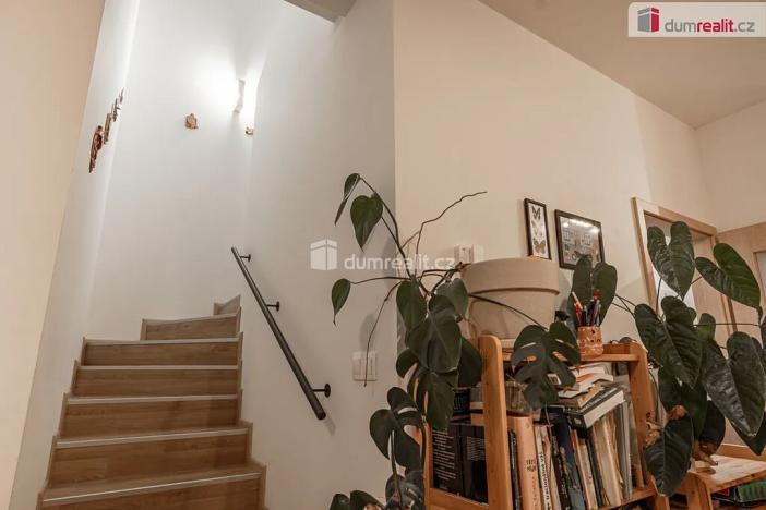 Prodej rodinného domu, Odolena Voda, Pod Humny, 111 m2