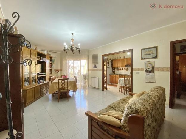 Prodej bytu 3+1, Roccalumera, Itálie, 136 m2