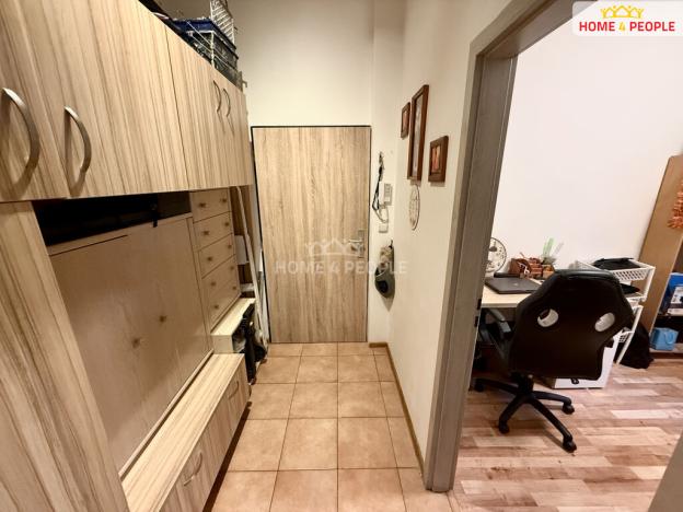 Pronájem bytu 3+kk, Praha - Libeň, Sokolovská, 55 m2