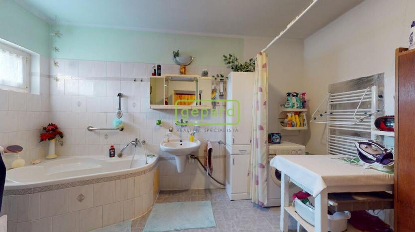 Prodej rodinného domu, Doksy, Družstevní, 150 m2