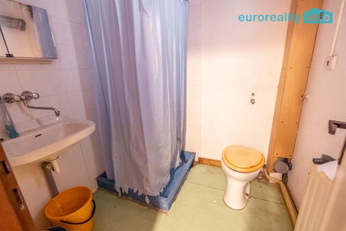 Prodej rodinného domu, Nový Bor, Ke Koupališti, 250 m2