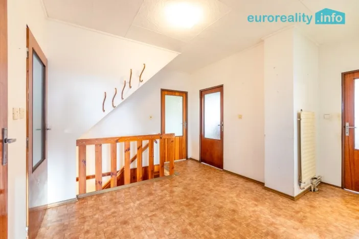 Prodej rodinného domu, Nový Bor, Ke Koupališti, 250 m2