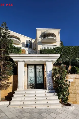 Prodej vily, East Attica Regional Unit,Řecko, 1285 m2