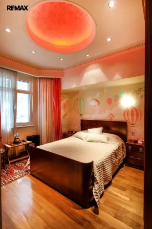 Prodej vily, East Attica Regional Unit,Řecko, 1285 m2