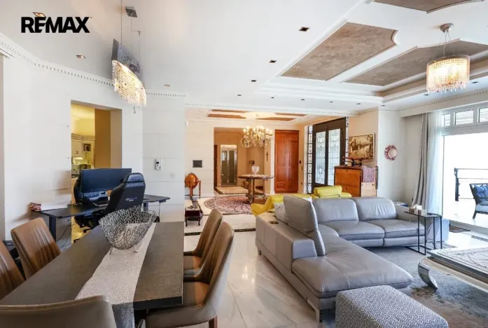 Prodej vily, East Attica Regional Unit,Řecko, 1285 m2