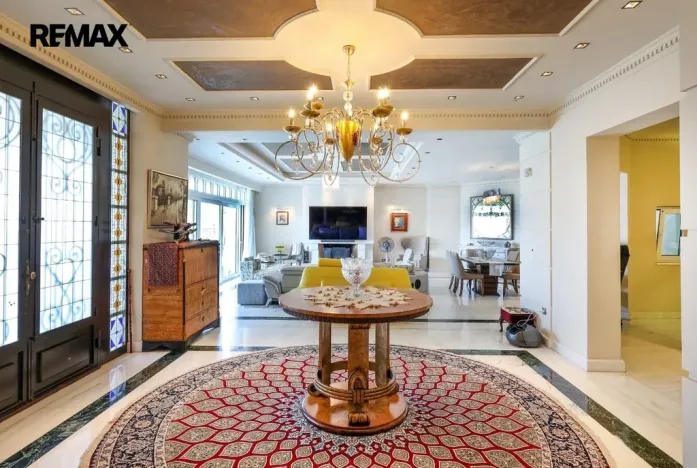 Prodej vily, East Attica Regional Unit,Řecko, 1285 m2