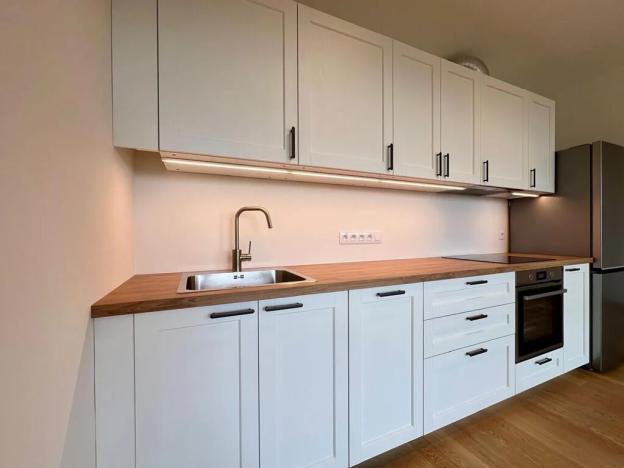 Pronájem bytu 2+kk, Praha - Břevnov, Radimova, 62 m2