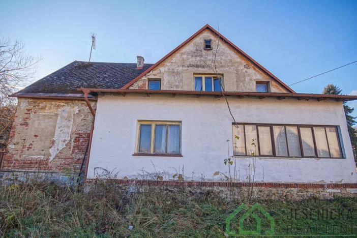 Prodej rodinného domu, Supíkovice, 530 m2