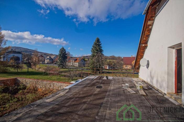 Prodej rodinného domu, Supíkovice, 530 m2