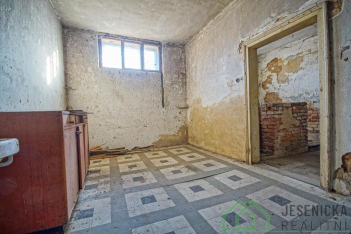 Prodej rodinného domu, Supíkovice, 530 m2