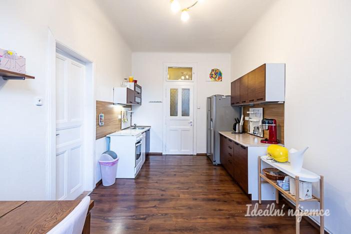 Pronájem bytu 2+kk, Praha - Holešovice, Na Maninách, 47 m2