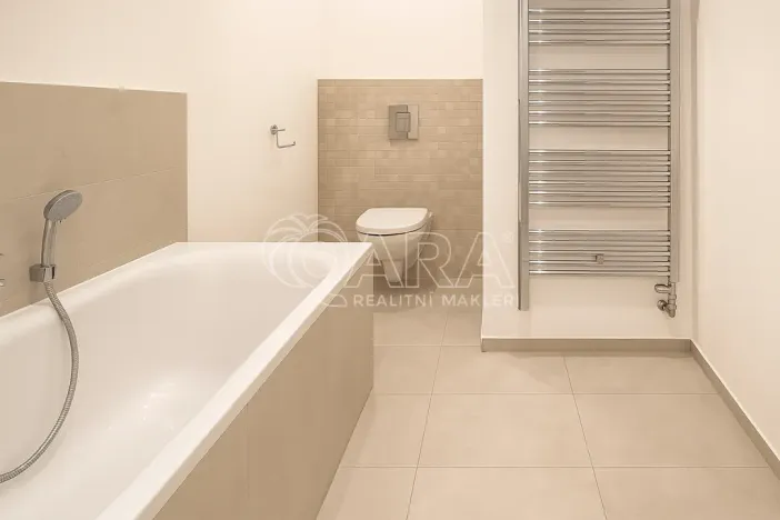 Pronájem kanceláře, Praha - Vinohrady, Polská, 147 m2