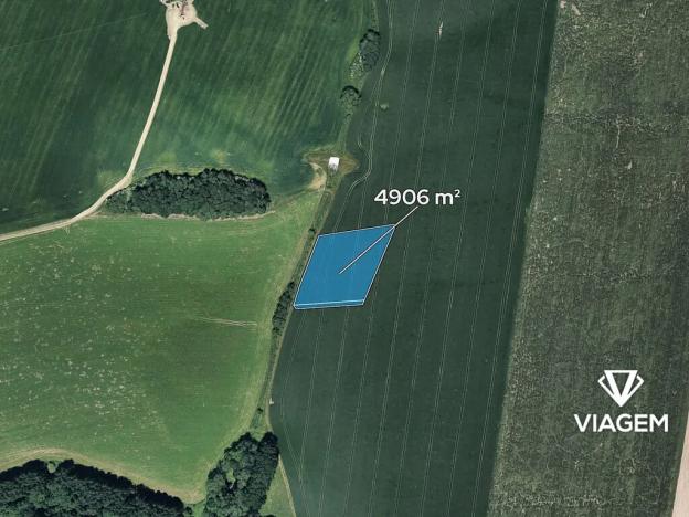 Prodej podílu pole, Hvozdná, 2453 m2