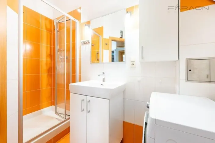 Prodej bytu 2+kk, Praha - Michle, Jihlavská, 49 m2