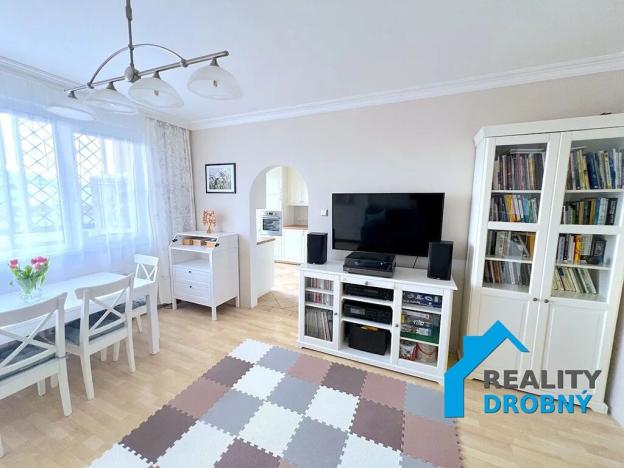 Prodej bytu 3+1, Děčín, Dvořákova, 73 m2