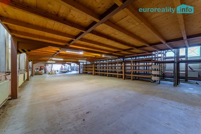 Pronájem skladu, Mariánské Lázně, třída Vítězství, 580 m2