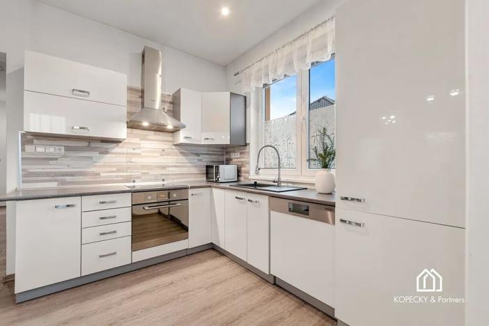 Prodej rodinného domu, Králův Dvůr, 110 m2