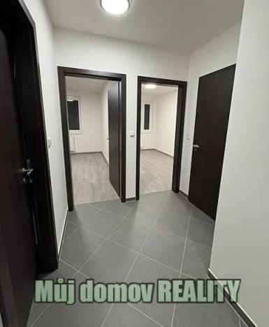 Pronájem bytu 3+kk, Praha - Prosek, Letňanská, 83 m2