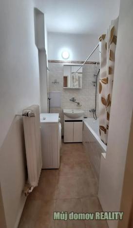 Pronájem bytu 2+1, Praha - Vinohrady, náměstí Jiřího z Lobkovic, 70 m2