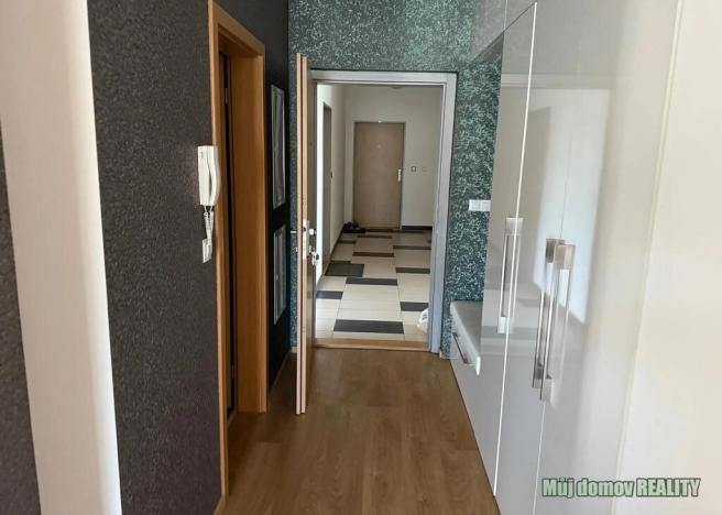 Pronájem bytu 3+kk, Praha - Vysočany, Ocelářská, 80 m2