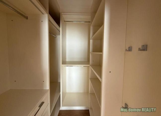 Pronájem bytu 3+kk, Praha - Vysočany, Ocelářská, 80 m2