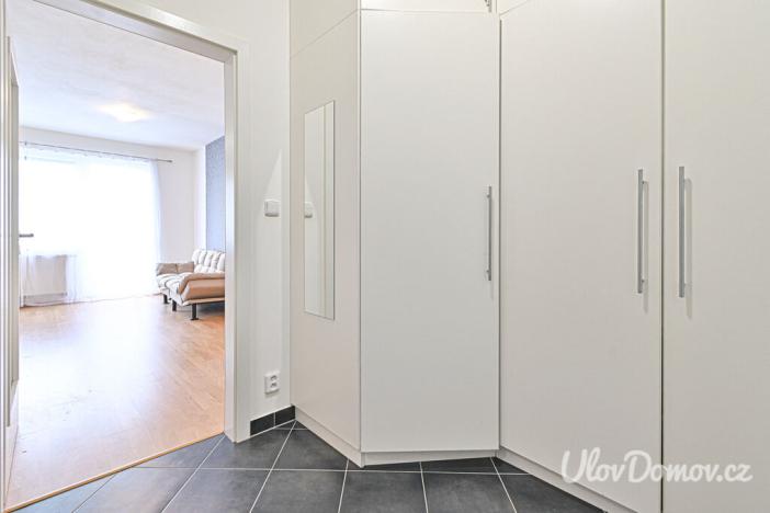 Prodej bytu 1+kk, Praha - Horní Měcholupy, Modenská, 35 m2