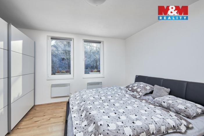 Prodej rodinného domu, Všestary - Menčice, Hlavní, 74 m2