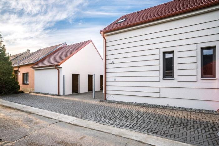 Prodej bytu 3+kk, Přísnotice, Žabčická, 99 m2