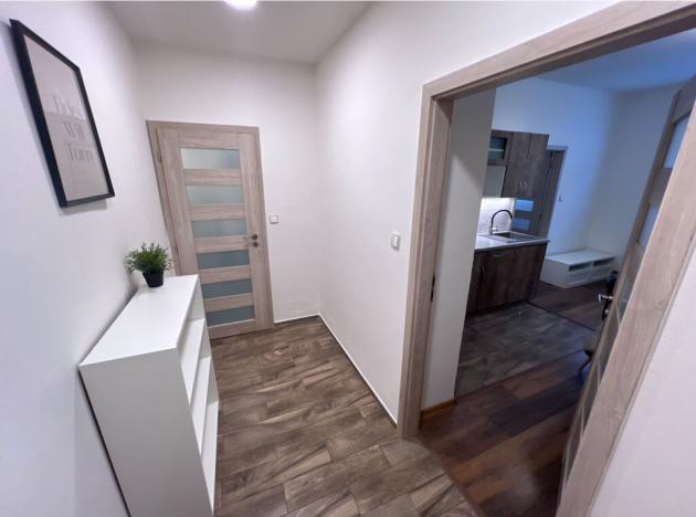 Pronájem bytu 2+kk, Náchod, Žižkova, 42 m2