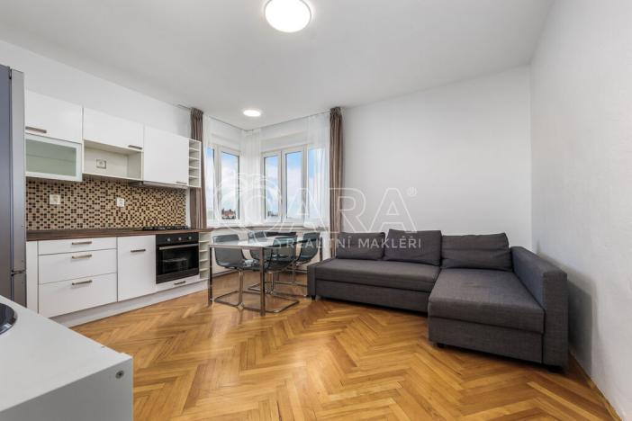 Prodej bytu 2+kk, Praha - Břevnov, Patočkova, 39 m2