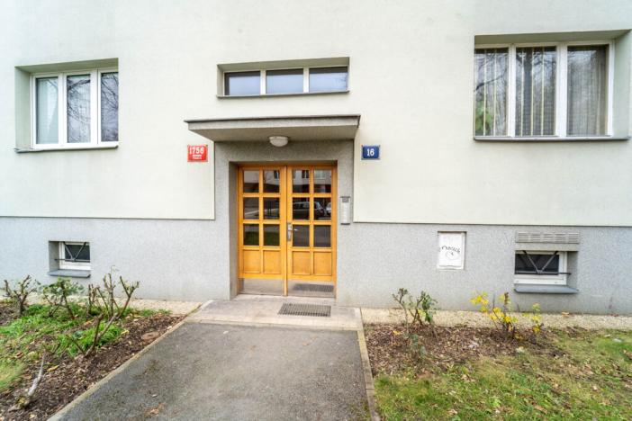 Pronájem bytu 2+1, Praha - Břevnov, Brunclíkova, 53 m2