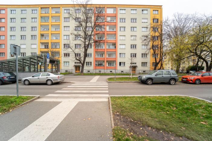 Pronájem bytu 2+1, Praha - Břevnov, Brunclíkova, 53 m2