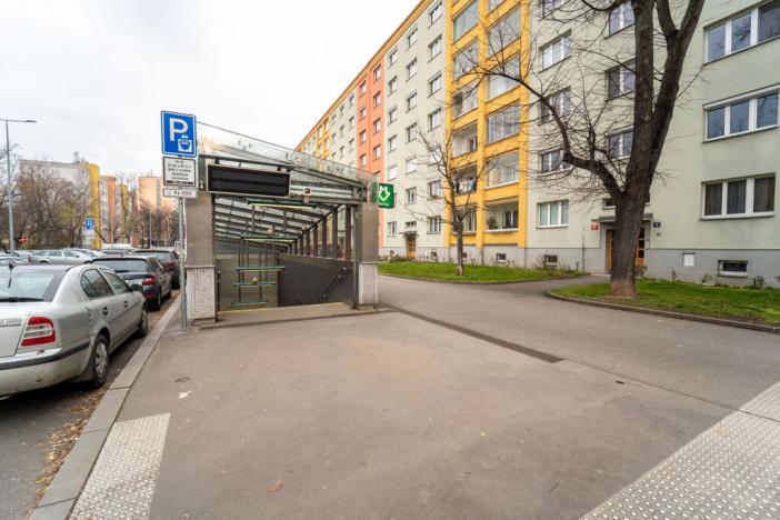 Pronájem bytu 2+1, Praha - Břevnov, Brunclíkova, 53 m2