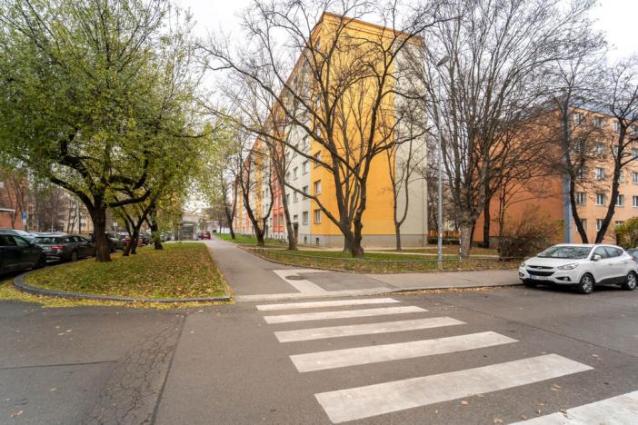 Pronájem bytu 2+1, Praha - Břevnov, Brunclíkova, 53 m2