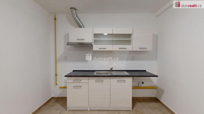 Pronájem bytu 2+kk, Opava - Komárov, Podvihovská, 46 m2