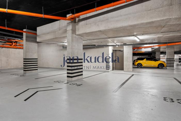 Pronájem bytu 1+kk, Brno, Bratislavská, 36 m2