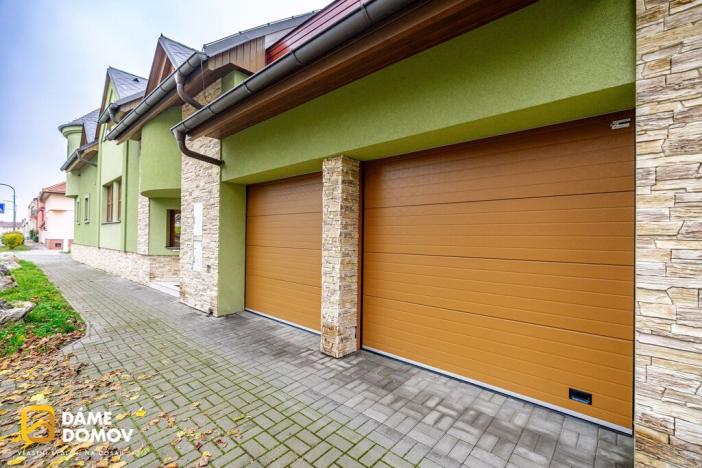 Prodej rodinného domu, Hodonín, Mírové nám., 279 m2