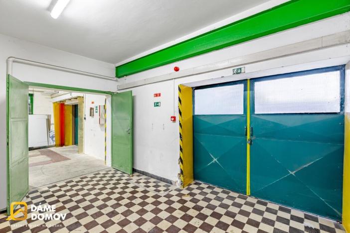 Prodej skladu, Zlín, 1153 m2