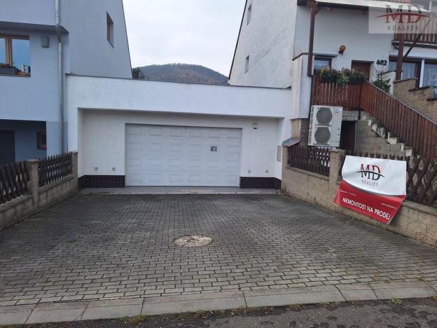 Prodej garáže, Chlumec, 105 m2