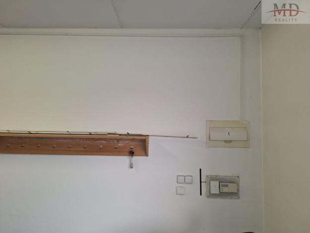 Prodej garáže, Chlumec, 105 m2