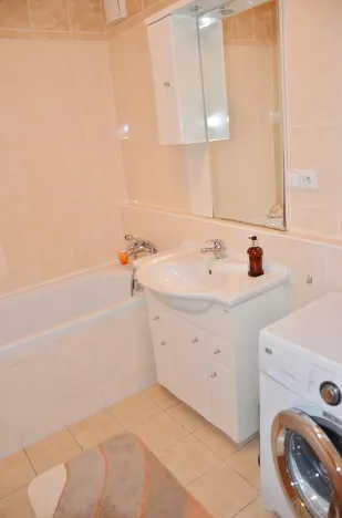 Pronájem bytu 3+kk, Praha - Kunratice, Pod Haltýřem, 88 m2