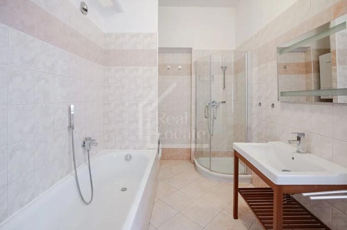 Prodej bytu 4+1, Praha - Staré Město, Betlémská, 144 m2