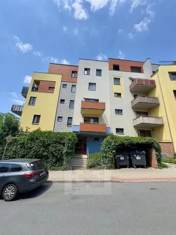 Pronájem bytu 3+kk, Praha - Hostivař, Vladycká, 69 m2