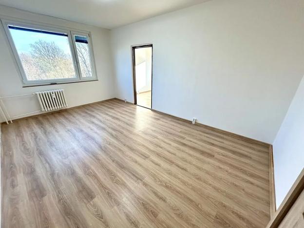 Pronájem bytu 3+1, Pardubice, 72 m2